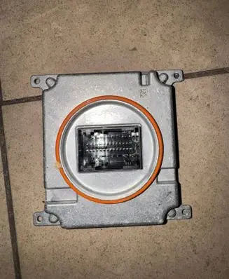 Skoda Kodiaq LED ballast control module 7P5941591AJ 10100500076