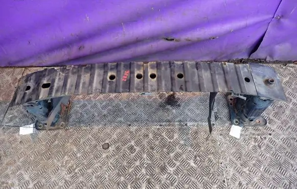 Ford Focus C-MAX Front bumper support beam 