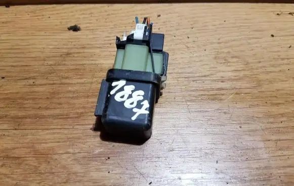 Nissan Almera Other relay 2523079972