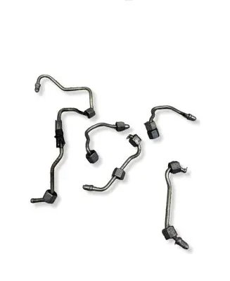 BMW 5 E60 E61 Fuel injector supply line/pipe 