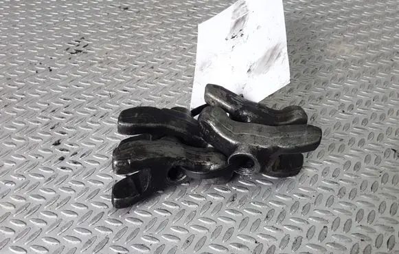 Opel Signum Fuel Injector clamp holder