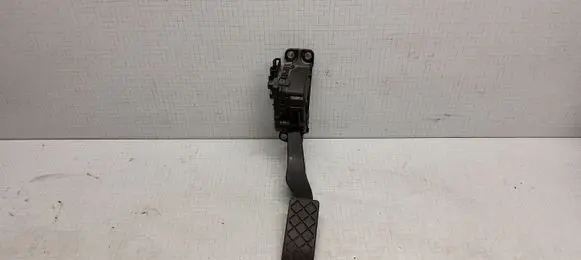 Volkswagen Transporter - Caravelle T5 Accelerator throttle pedal 7H1721503