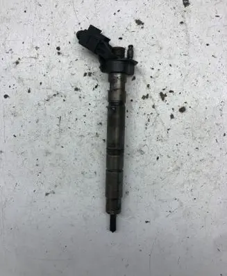 Audi A6 S6 C7 4G Fuel injector 059130277CD 0445117022