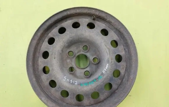 Ford Galaxy R15 steel rim