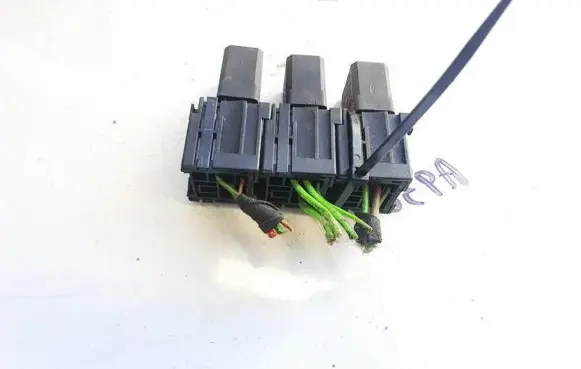 Iveco Daily 30.8 - 9 Fuse box set a727 46520421