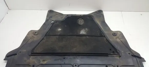 Nissan Qashqai Fuel tank bottom protection 