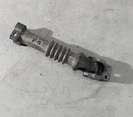 BMW 5 F10 F11 Steering column universal joint 6788156