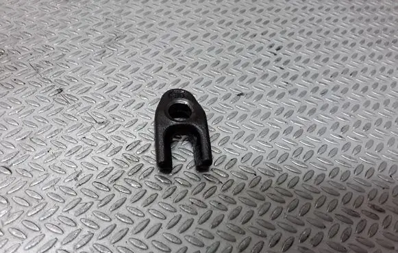 Renault Scenic II - Grand scenic II Fuel Injector clamp holder