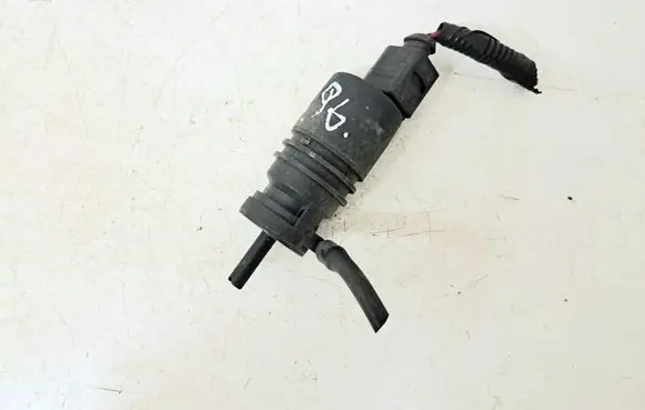 Honda Civic Windscreen/windshield washer pump