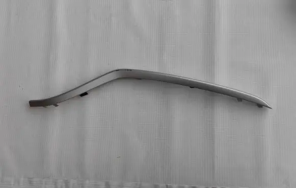 Mercedes-Benz CLS C218 X218 Front bumper corner part panel trim A2188852874