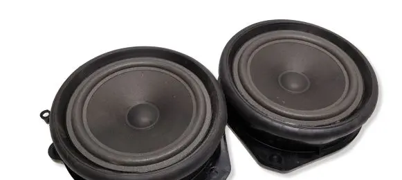 Audi A4 S4 B7 8E 8H Front door speaker 8E0035411