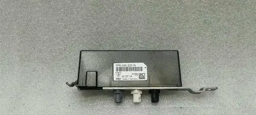 Porsche Cayenne (92A) Aerial antenna switch 7P5035225N