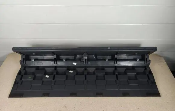 Peugeot 3008 I Trunk/boot floor carpet liner 9684312677