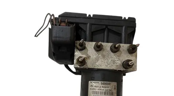Volvo V70 ABS Pump 9496941 10020492814 101303