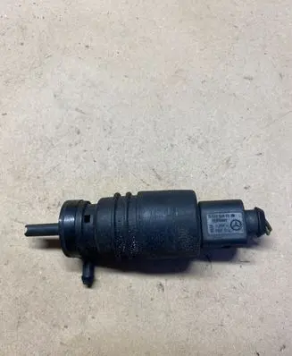 Mercedes-Benz ML W163 Windscreen/windshield washer pump A0335450228