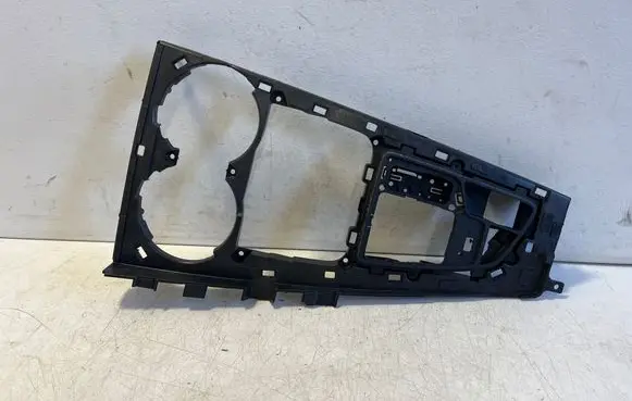 Audi A5 Other center console (tunnel) element 8W2864261C 8W2713111C