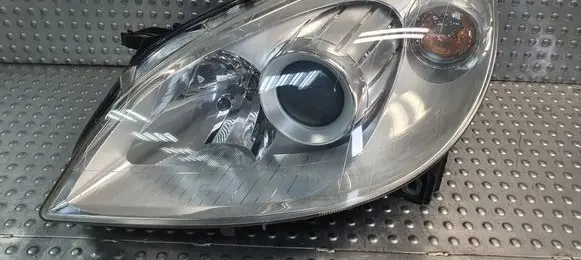 Mercedes-Benz B W245 Headlight/headlamp A1698201761