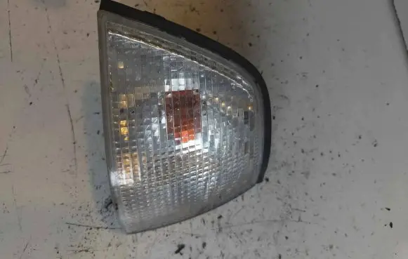 BMW 3 E36 Front indicator light