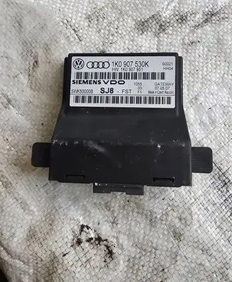 Volkswagen Golf V Gateway control module 1K0907530K 5WK50000B