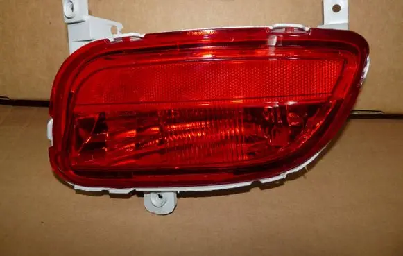 Mazda 5 Rear bumper light 