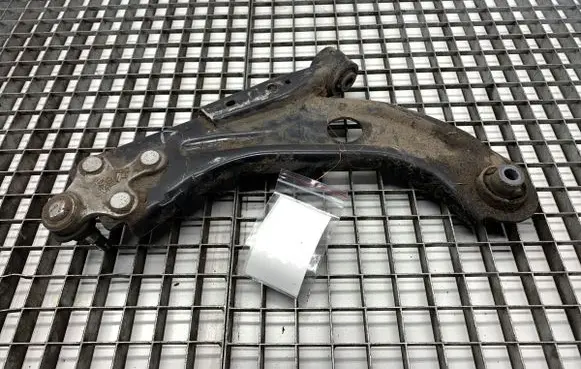 Toyota ProAce City Front control arm