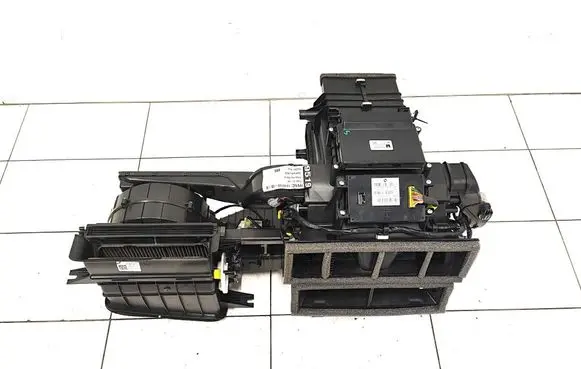 Tesla Model S Interior heater climate box assembly 111613500B