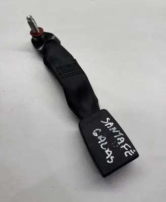 Hyundai Santa Fe Set of seat belts 06111405