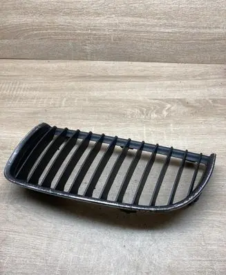 BMW 3 E90 E91 Front bumper upper radiator grill 7120007 22405910