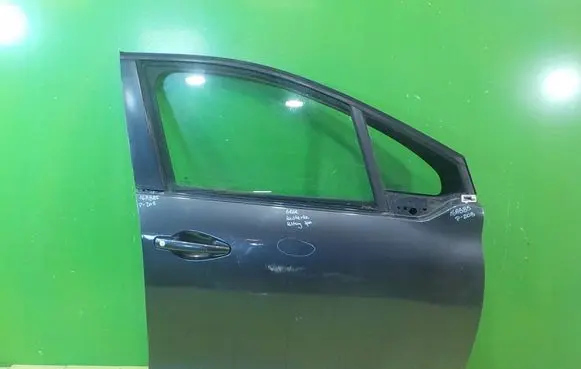 Peugeot 208 I Front door PRZOD PRAWE