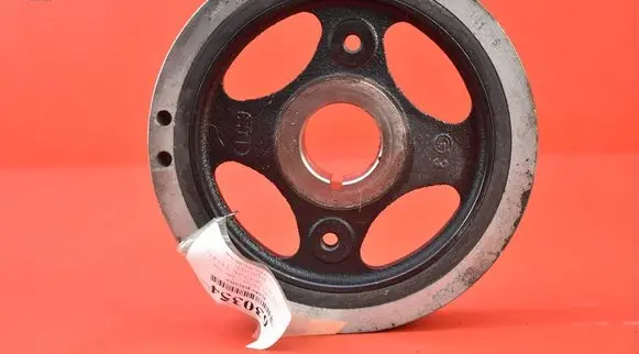 Toyota Verso Crankshaft pulley 134080R030