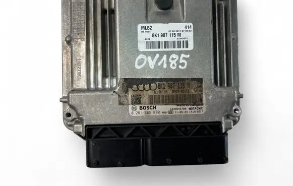 Audi A4 S4 B8 8K Engine control unit/module 8K1907115M 0261S05870