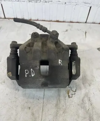 Opel Insignia A Front brake caliper 13229152