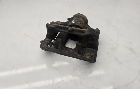 Mercedes-Benz Sprinter W906 Rear brake caliper 2E0615423
