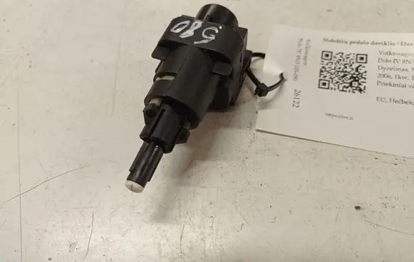 Volkswagen Polo IV 9N3 Brake pedal sensor switch 6Q0945511
