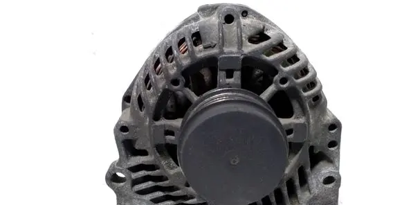 Audi A4 S4 B5 8D Generator/alternator