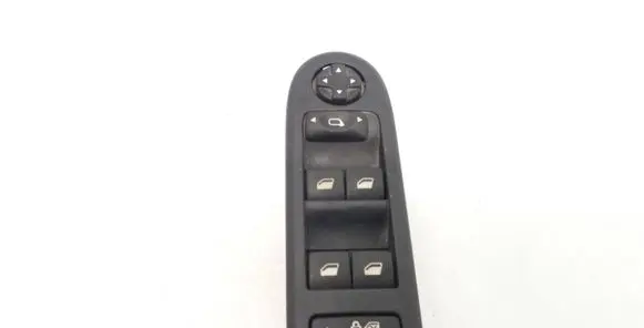 Peugeot 508 Electric window control switch 96662118ZD