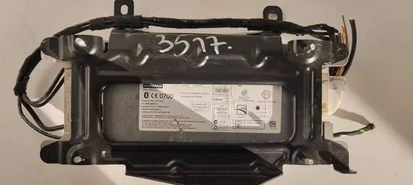 BMW 5 F10 F11 Bluetooth control unit module B015849