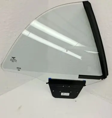 Bentley Continental Rear windscreen/windshield window 3SD847272