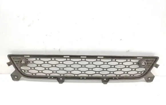 Volvo XC60 Front bumper lower grill 30763423 30763422