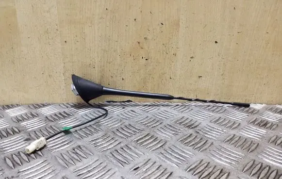 Radio antenna