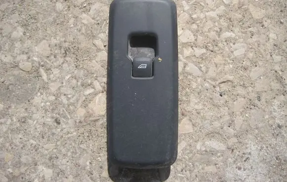 Land Rover Discovery 4 - LR4 Electric window control switch AH2214717AC