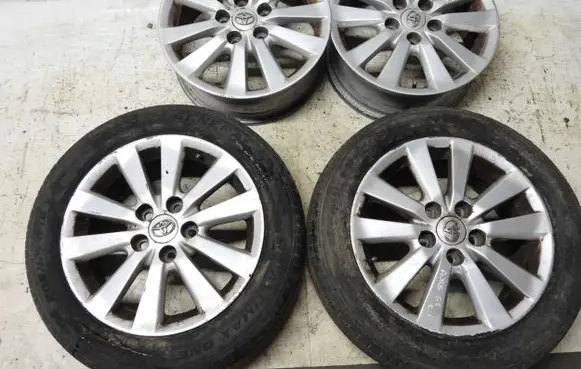Toyota Corolla Verso AR10 R16 alloy rim 42611