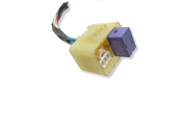 Toyota Corolla Verso E121 Other relay 2830028010