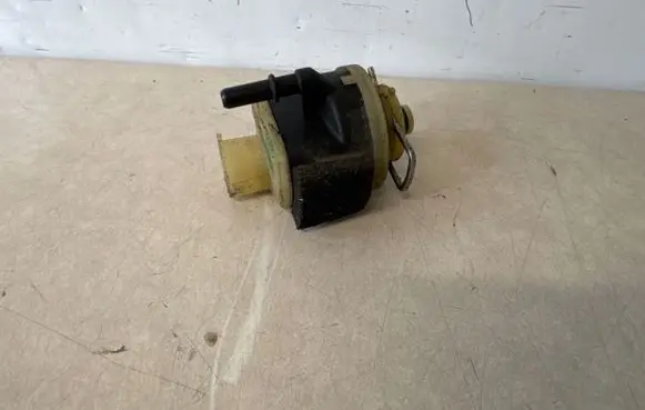 BMW 4 F36 Gran coupe Fuel filter heater 8572529