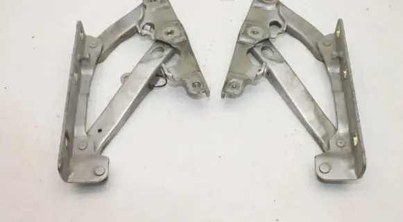Mercedes-Benz SLK R171 Engine bonnet/hood hinges 1718800228
