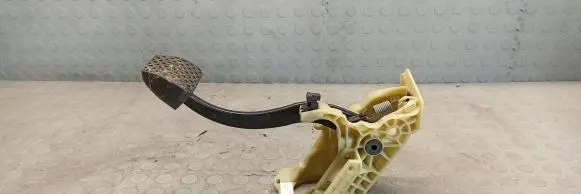 BMW 5 E60 E61 Brake pedal 6760834
