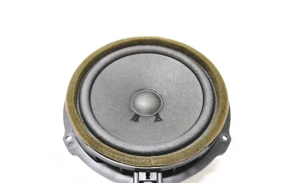 Ford Focus Front door speaker AA6T18808AA