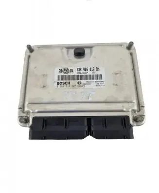 Volkswagen PASSAT B5 Engine control unit/module 038906019bm