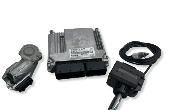Mercedes-Benz CLK A209 C209 Engine ECU kit and lock set A6461506479 2095451908