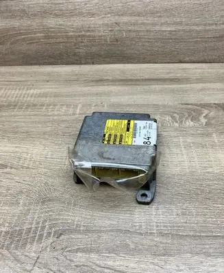 Toyota Avensis T250 Airbag control unit/module 8917005121 215767102